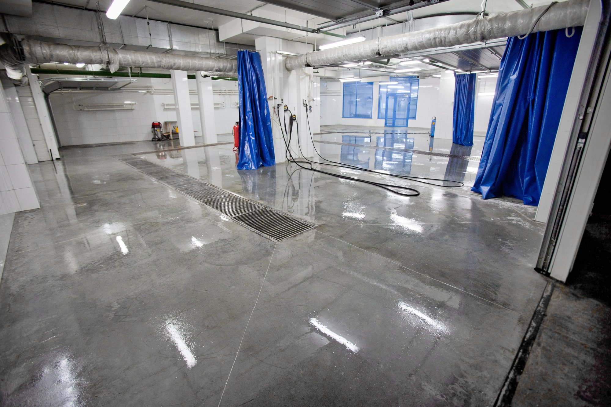 commercial epoxy car wash garage